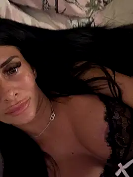 AriannaIsabellax online show from October 2, 10:06 pm