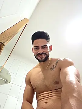 SoyTuMiembro online show from January 14, 8:25 pm