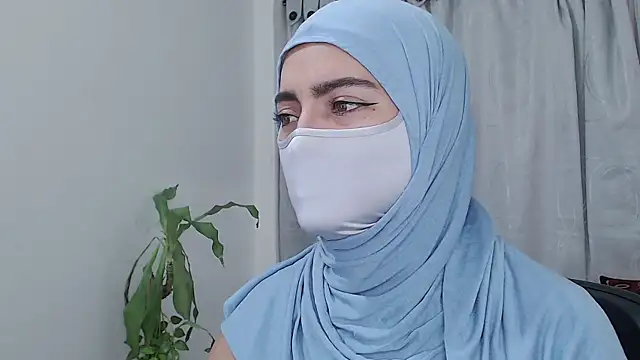 jade nassar online show from March 25, 9:54 pm