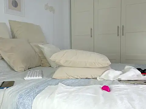 MissFrenchy online show from January 11, 9:42 pm