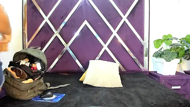 Snapshot of arielasm chatting on July 15, 11:48 am arielasm online show from July 15, 11:48 am