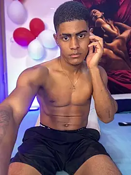 Nick Jackson  online show from April 29, 7:12 am