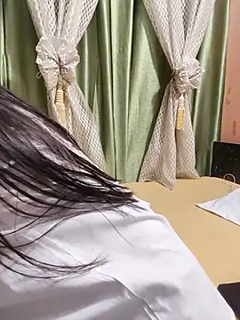 Shalu G online show from June 19, 4:33 pm