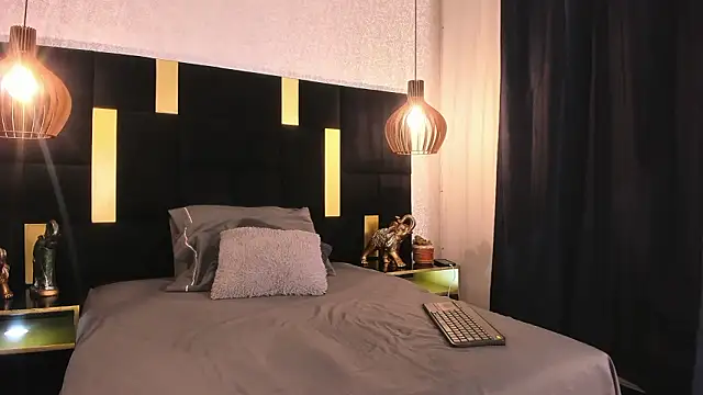 Lucio  Fox online show from February 25, 11:53 am