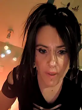 Sosso19squirt online show from April 26, 7:55 pm