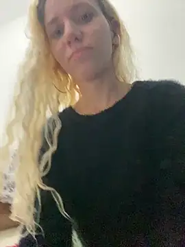 Bruna551 online show from March 3, 2:50 am