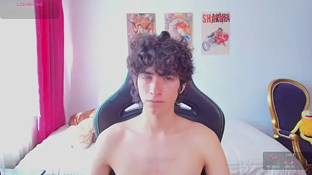 Nude Boy18 online show from July 1, 8:30 pm