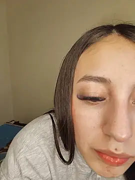 StefaniaFoxx  online show from July 7, 7:45 am