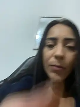 lucioliveira online show from August 6, 6:54 pm