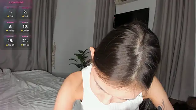 Amy Loveme online show from December 21, 11:23 pm