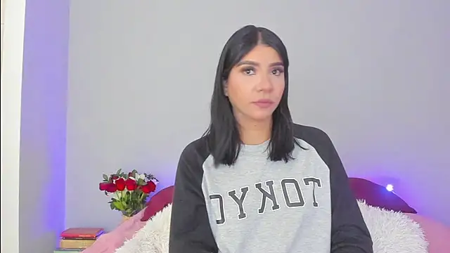 Laura-angeel online show from October 22, 6:18 pm