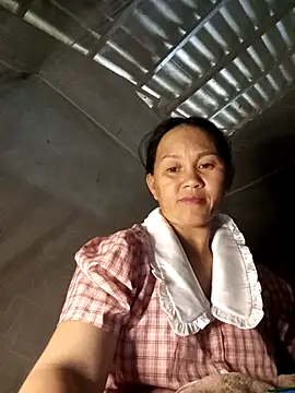 MaiHoa69 online show from April 18, 5:44 am