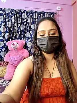 Snapshot of Cute-lusi chatting on May 11, 4:48 pm Cute-lusi online show from May 11, 4:48 pm