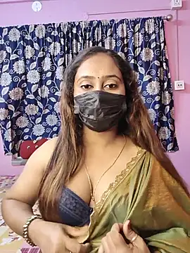 Snapshot of Cute-lusi chatting on June 26, 7:18 pm Cute-lusi online show from June 26, 7:18 pm