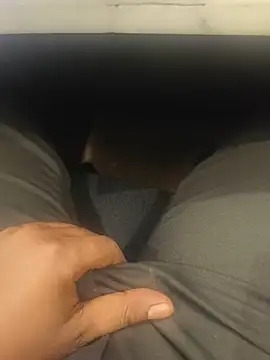 hotboy43339 online show from July 29, 9:18 am