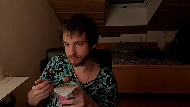 Bez3ybik online show from January 8, 8:55 pm