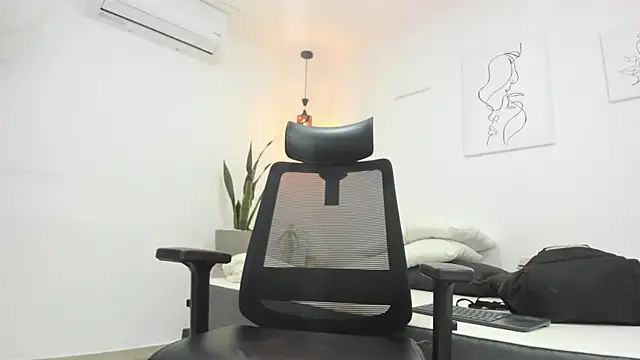 damian bull online show from November 28, 8:22 pm