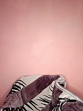 MEERAcle online show from January 17, 6:00 pm