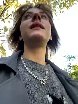 Snapshot of Only_April chatting on October 9, 10:35 am Only April online show from October 9, 10:35 am