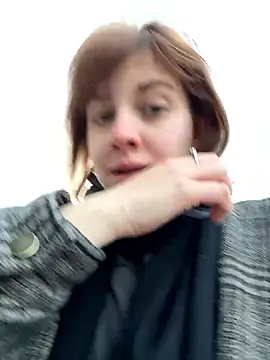 Snapshot of Only_April chatting on November 14, 11:31 am Only April online show from November 14, 11:31 am