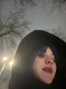 Snapshot of Only_April chatting on February 27, 4:12 am Only April online show from February 27, 4:12 am