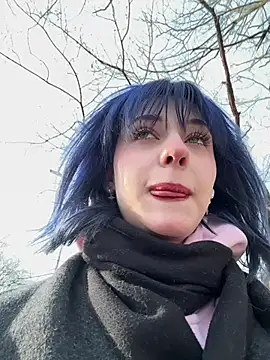 Only April online show from April 12, 5:23 am