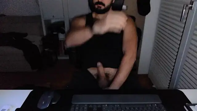 Snapshot of Velvetvoyager69 chatting on January 5, 8:56 pm Velvetvoyager69 online show from January 5, 8:56 pm