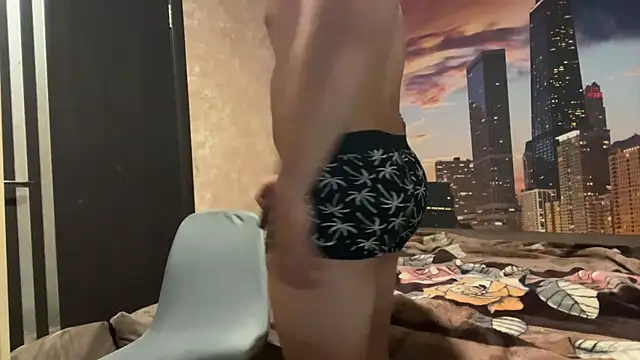 MusclePhantom online show from September 14, 8:19 pm