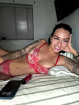 BELLABLACKXUK online show from January 14, 10:25 pm