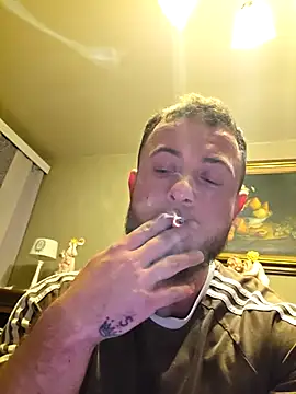 Snapshot of MushroomM1 chatting on May 12, 9:01 pm MushroomM1 online show from May 12, 9:01 pm