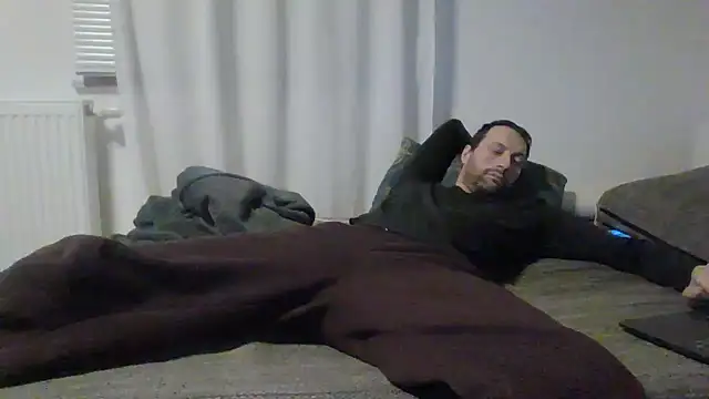 XLBarehengst online show from January 5, 8:12 pm