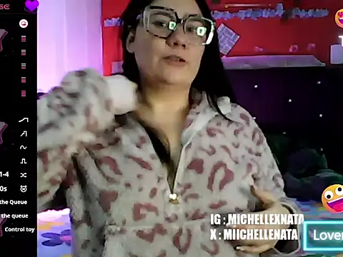 miichellemalvoa online show from June 24, 2:10 am