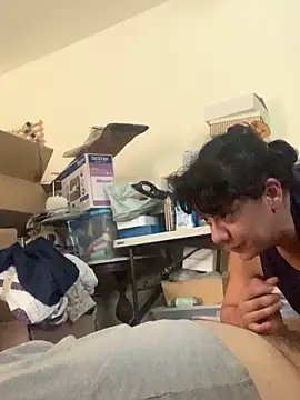 shakeweight online show from October 1, 6:03 pm