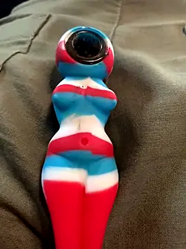 shakeweight online show from October 8, 11:13 pm