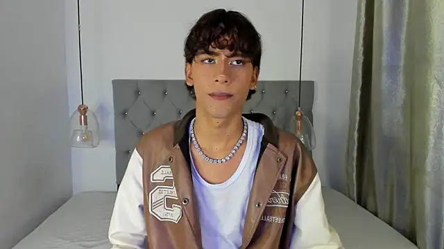 d3rke 666 online show from March 31, 4:13 am