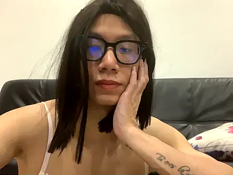 AnnaCR666 online show from October 4, 2:53 am