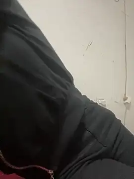 crhong666 online show from March 20, 12:37 am