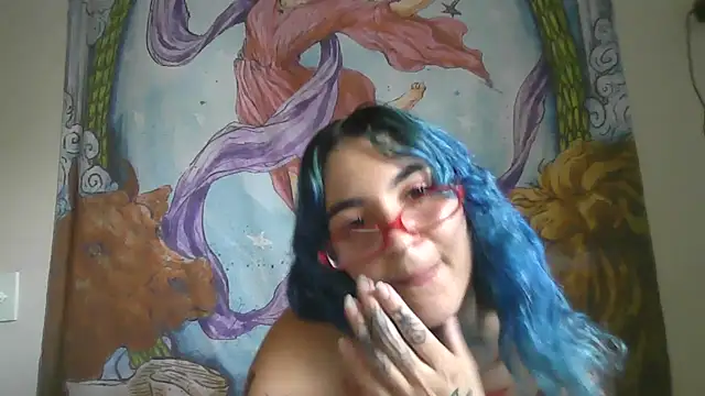 peetitefairy online show from March 22, 8:34 pm