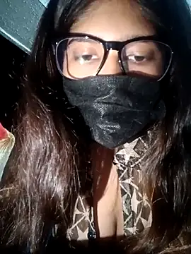 Hott Muskan online show from March 9, 6:56 pm