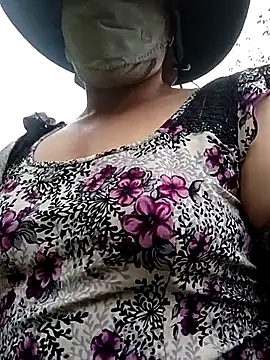 Love-Mama33 online show from March 12, 1:12 am