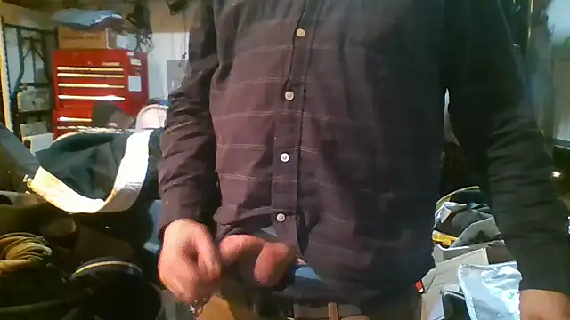 Snapshot of longd4tightpussy chatting on May 26, 6:20 am longd4tightpussy online show from May 26, 6:20 am