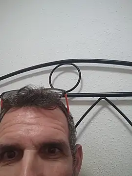 gigolobcn online show from December 21, 8:49 pm