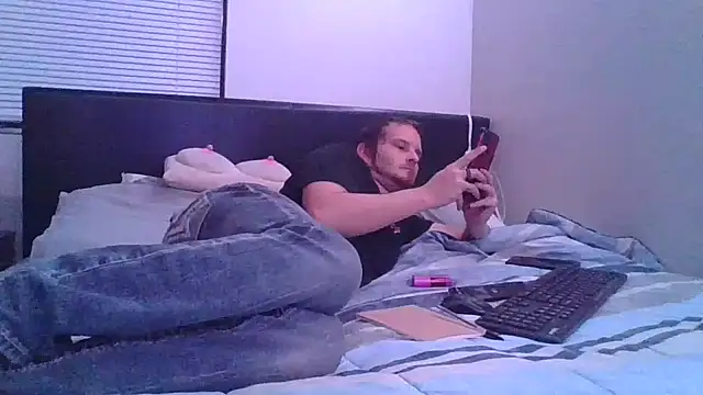 Eclipticice94 online show from October 30, 4:25 am