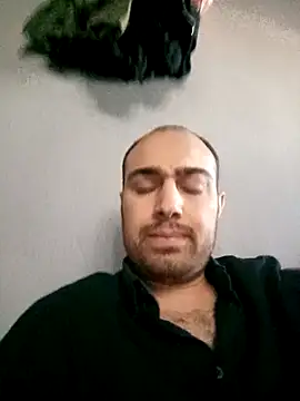 Aliii1657 online show from May 10, 3:39 pm