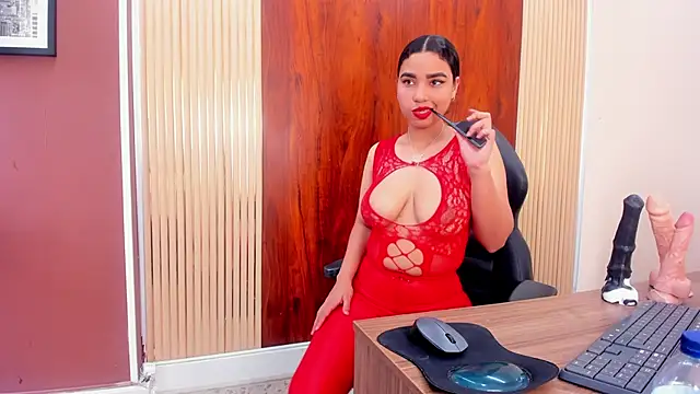 Snapshot of KhateAndersson chatting on October 23, 7:34 pm KhateAndersson online show from October 23, 7:34 pm