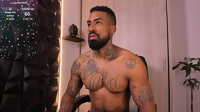 OstinDaniels online show from December 18, 10:05 pm