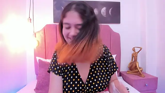 Niaa Stark online show from May 6, 3:46 am