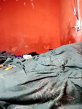 Hay-Viene-El-Huyy online show from February 23, 10:45 am