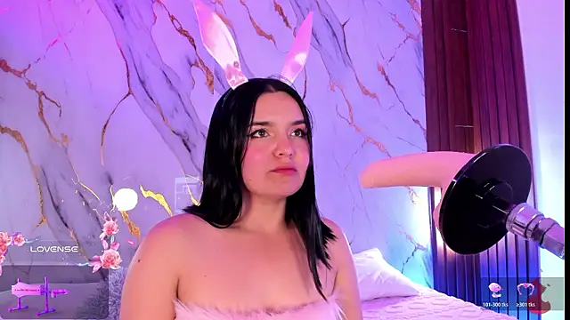 alicecute77 online show from March 7, 2:19 am