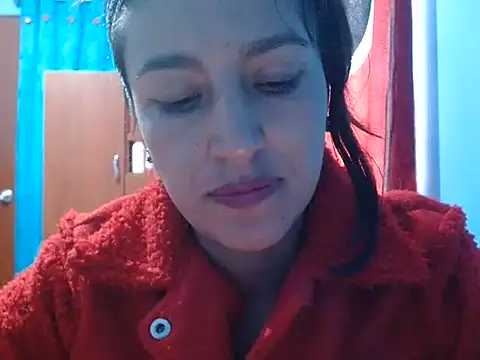 SarahFriendly online show from June 25, 6:45 pm